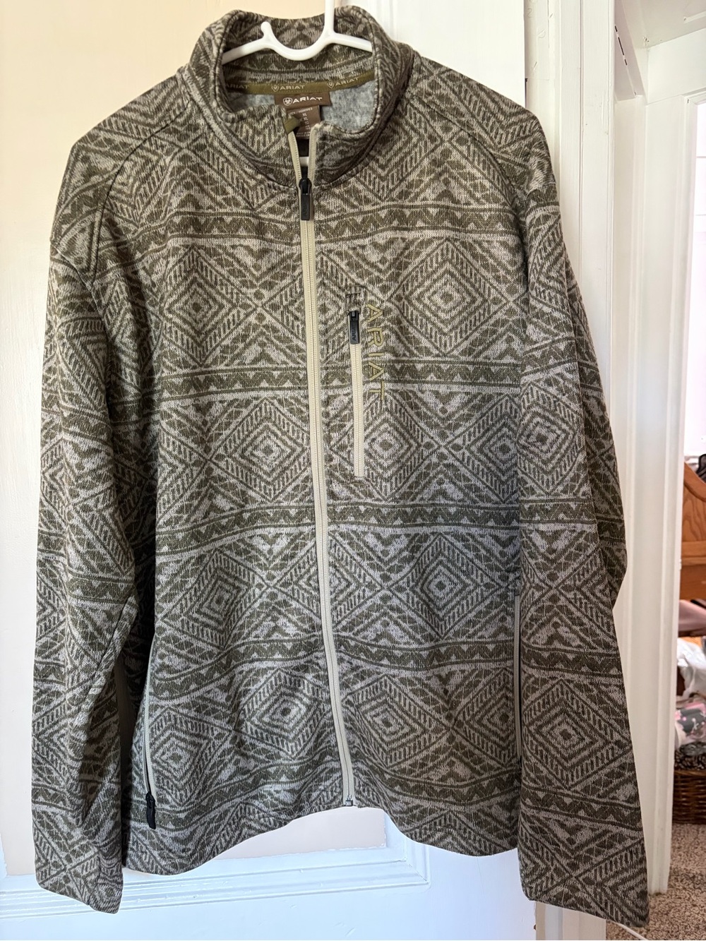Ariat Men’s Olive Geo-Knit Full Zip Sweater with Cream Trim